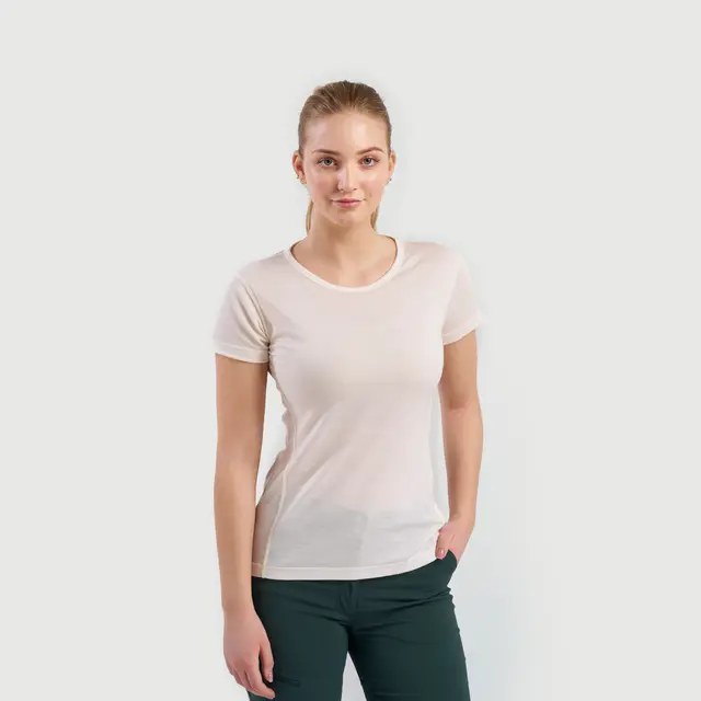 Skjorte til dame M Devold Breeze Merino Tee W M 001 