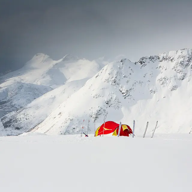 Tunnelltelt til 3 Helsport Lofoten X-Trem Camp 3 