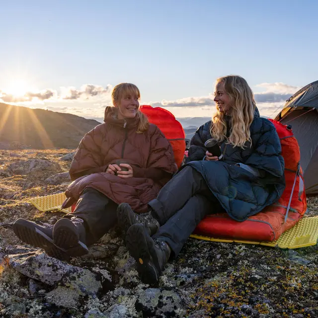 Poncho Thermarest Honcho Poncho Down Burgundy 